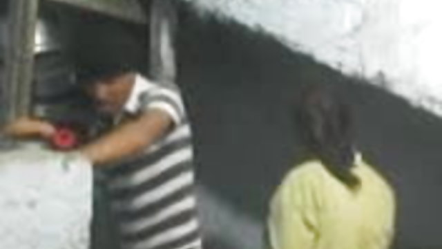 അശ്ലീലം ഓൺലൈനിൽ രജിസ്ട്രേഷൻ ഇല്ല ഇന്ത്യൻ കൊളാഷ് അവളുടെ അമ്മായി