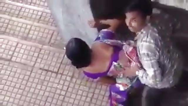 അശ്ലീലം ഓൺലൈനിൽ രജിസ്ട്രേഷൻ ഇല്ല ഇന്ത്യൻ ദമ്പതികൾ, പിടിച്ചു,,
