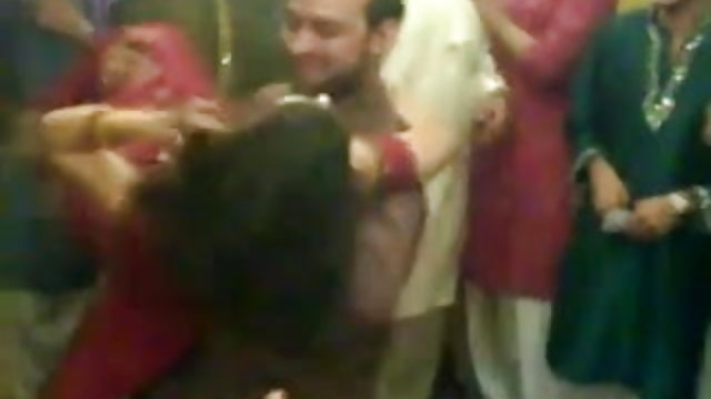 അശ്ലീലം ഓൺലൈനിൽ രജിസ്ട്രേഷൻ ഇല്ല സ്വകാര്യ