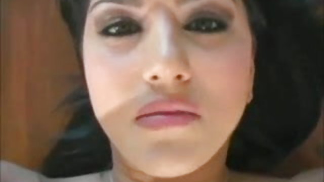അശ്ലീലം ഓൺലൈനിൽ രജിസ്ട്രേഷൻ ഇല്ല സണ്ണി ലിയോൺ