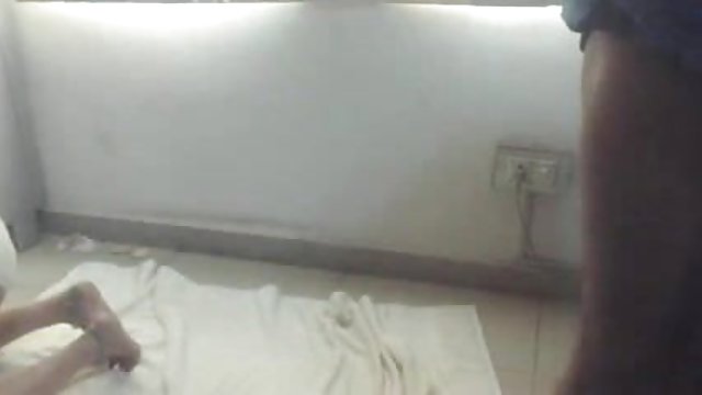 അശ്ലീലം ഓൺലൈനിൽ രജിസ്ട്രേഷൻ ഇല്ല ബാബി ഗ്രാമീണ ജോലി സെക്സ്