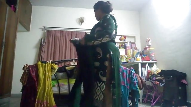 അശ്ലീലം ഓൺലൈനിൽ രജിസ്ട്രേഷൻ ഇല്ല 