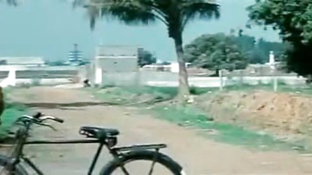 അശ്ലീലം ഓൺലൈനിൽ രജിസ്ട്രേഷൻ ഇല്ല തമിഴ് സെക്സ് ചിത്രങ്ങൾ ബ്ലൂ ഫിലിം - ദൃശ്യ 1
