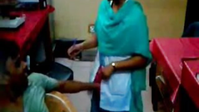 അശ്ലീലം ഓൺലൈനിൽ രജിസ്ട്രേഷൻ ഇല്ല ടെക്നീഷ്യൻ നീല ഫിലിംസ് ഇന്റർനാഷണൽ നല്ല ലേഡി ഡോക്ടറുടെ ആശുപത്രി